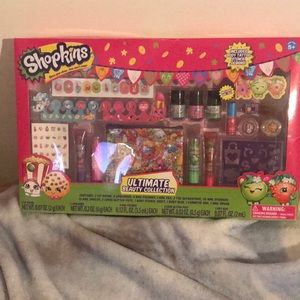 Shopkins Ultimate Beauty Collection